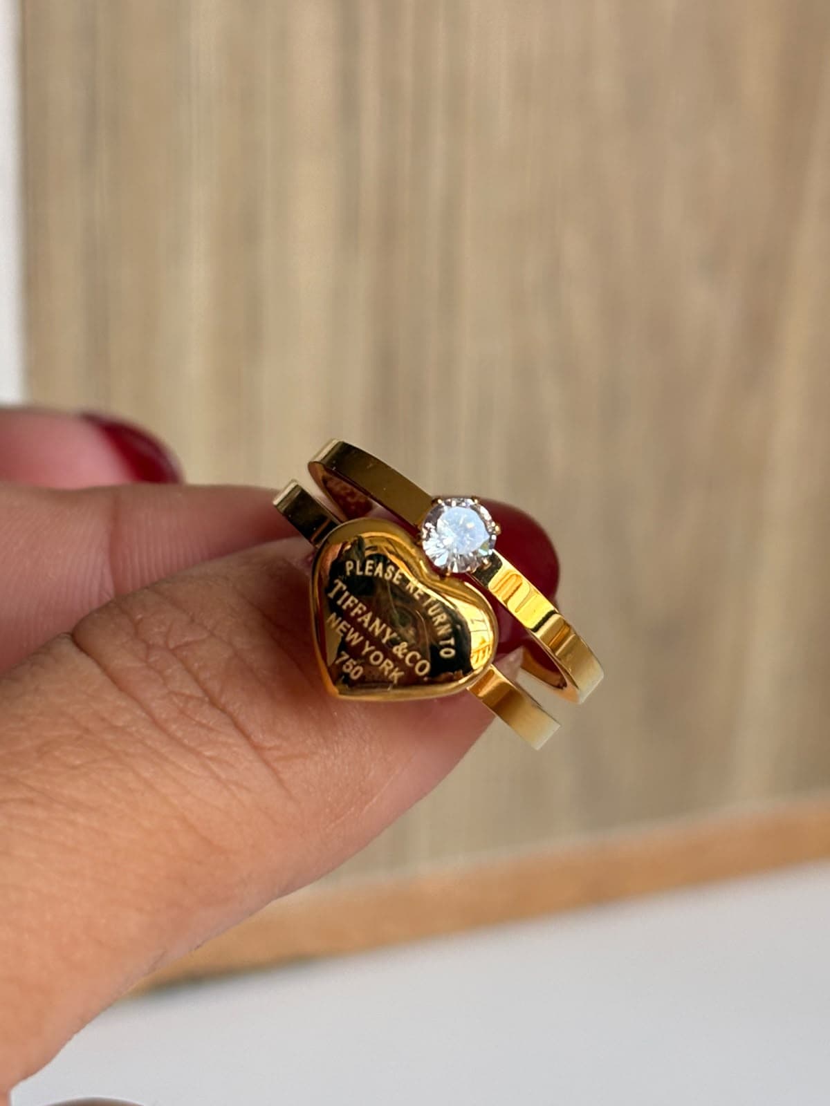 Anillo dupe diseñador